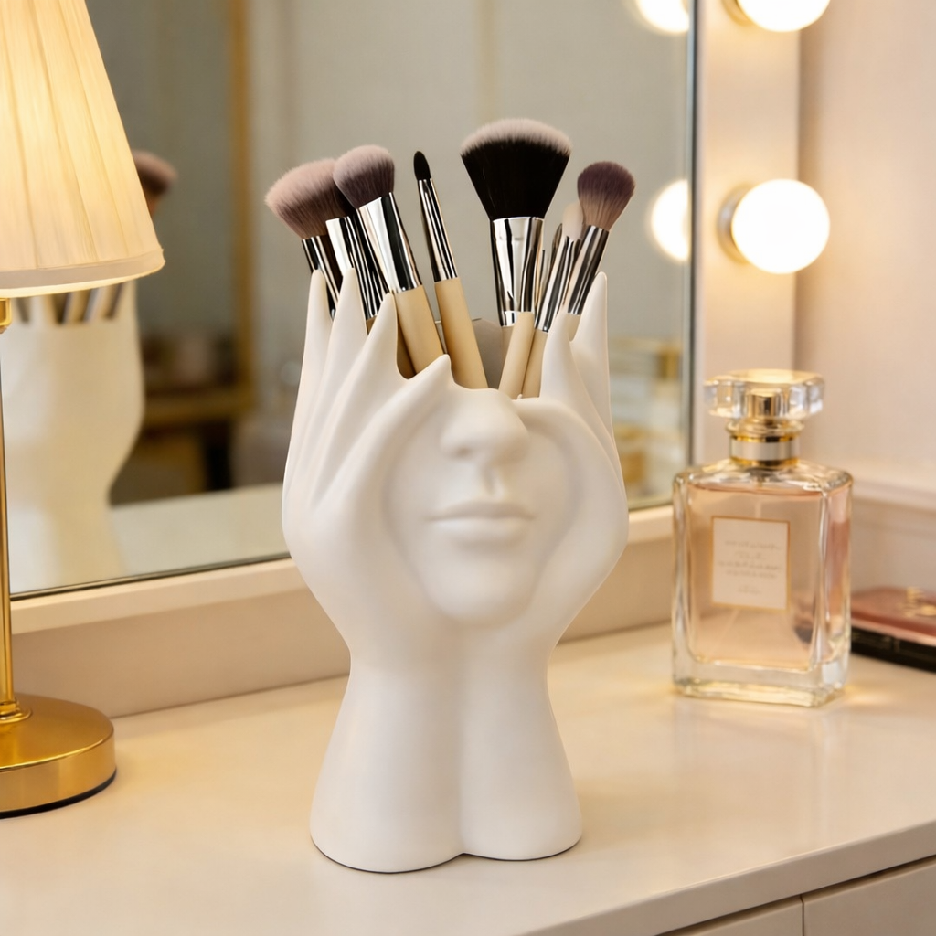 Artistic Face & Hands Makeup Brush Holder