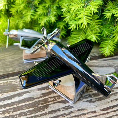 Sleek & Cool Solar Powered Airplane Air Freshener